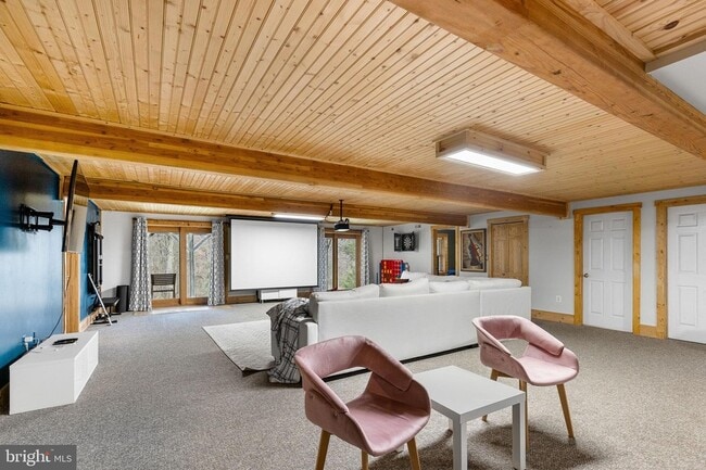 Building Photo - 8 Hope Valley Ln