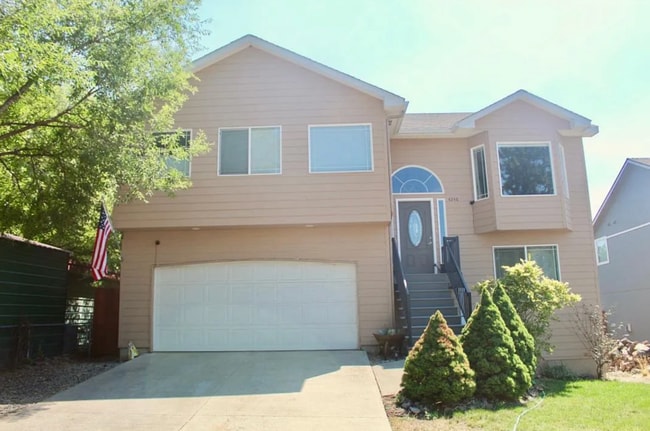 Primary Photo - 4246 E 8th Ave