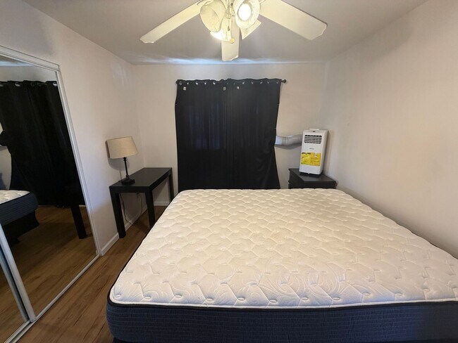 Building Photo - Iao Parkside Condo