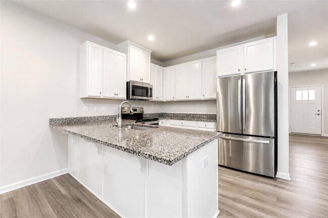 Building Photo - 137 Capeside Ct