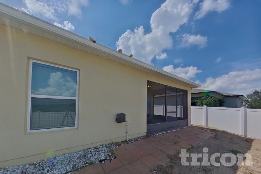 Building Photo - 417 Kestrel Dr