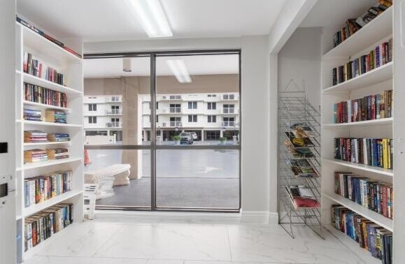 Building Photo - 3301 S Ocean Blvd