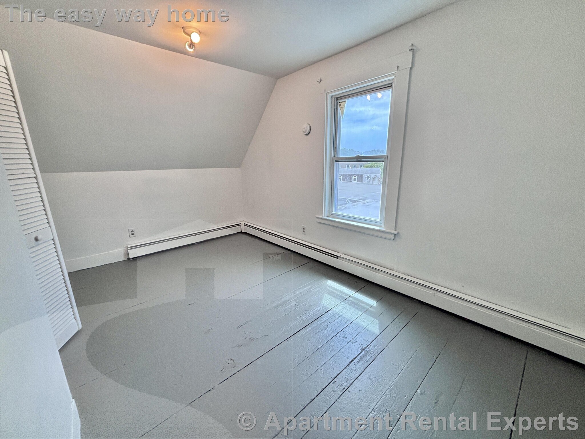 Building Photo - 509 Medford St