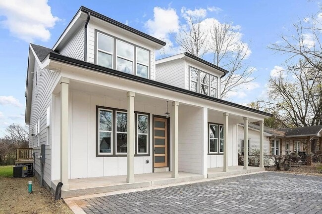 Building Photo - 4318 Woods St