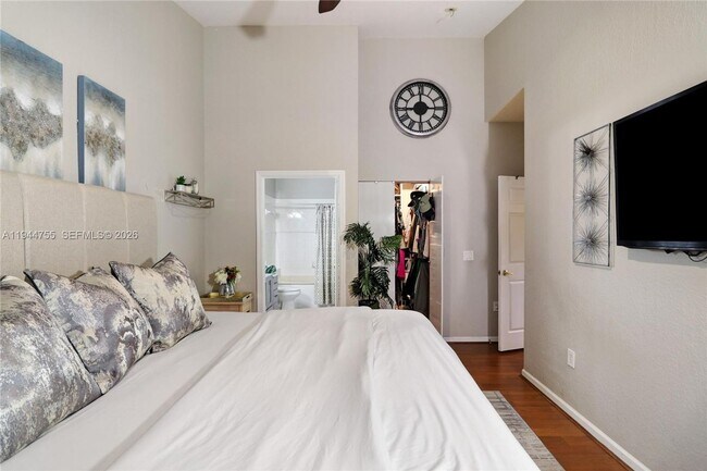 Building Photo - 1706 NW 78th Way