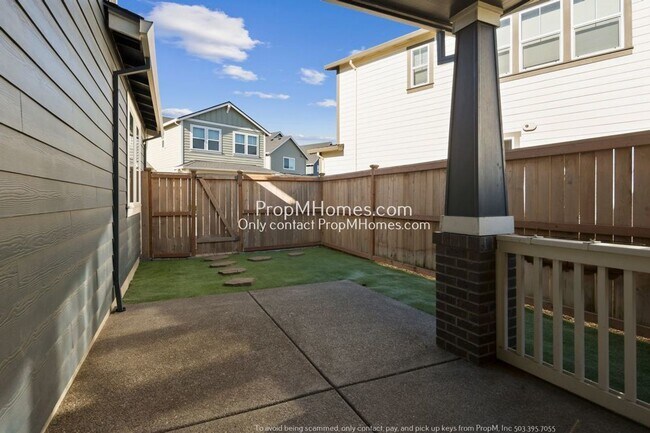 Building Photo - Lovely Three-Bedroom Retreat in Reed's Crossing!