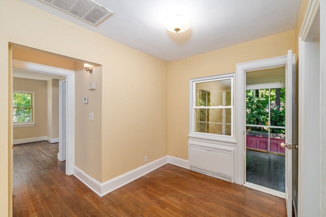 Building Photo - 3117 Sterling Point Dr