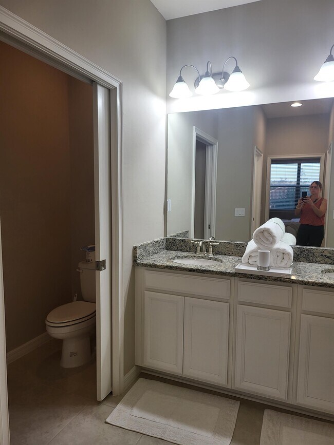 Building Photo - 9441 Benvenuto Ct