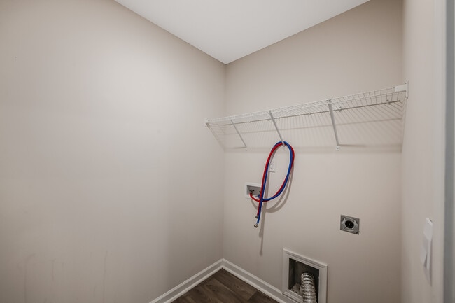 Building Photo - 182 Water Wheel Rd