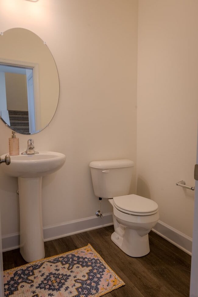 Building Photo - Luxury Duplexes