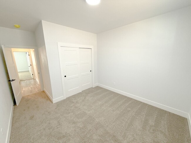 Building Photo - BRAND NEW 3 Bedroom, 2 bath Home