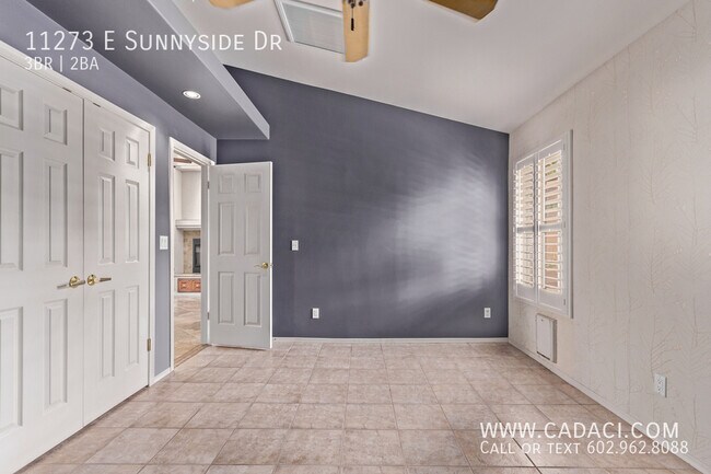 Building Photo - 11273 E Sunnyside Dr