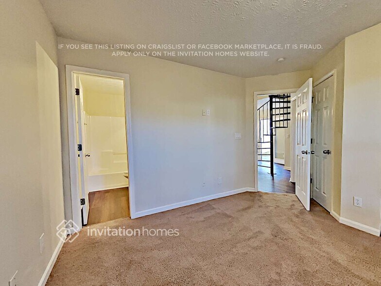 Building Photo - 740 Avening Ct