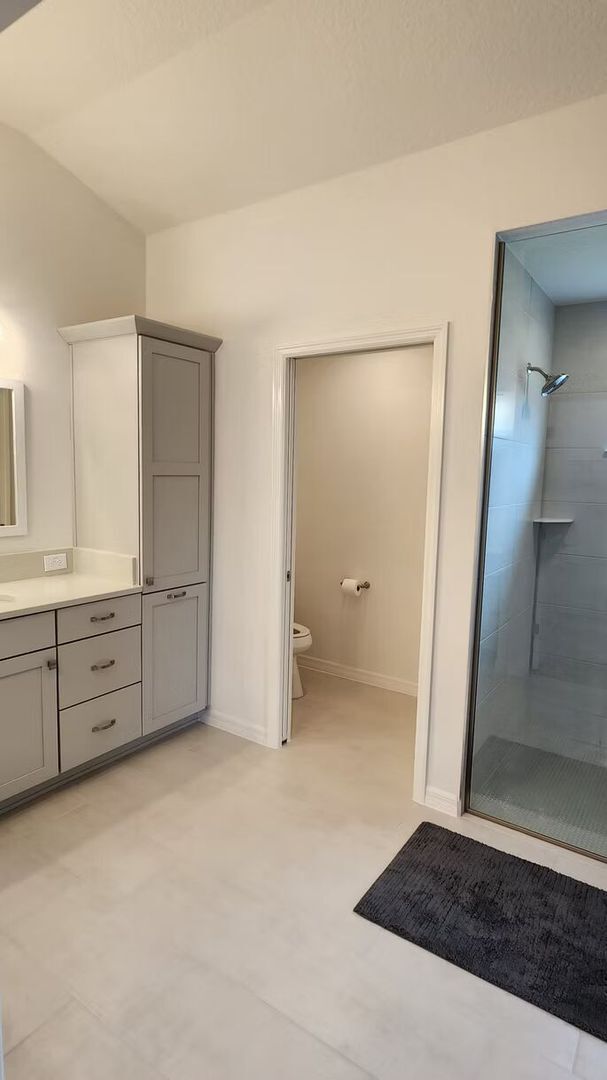 Building Photo - M2650 Quelly (VS-10/%)