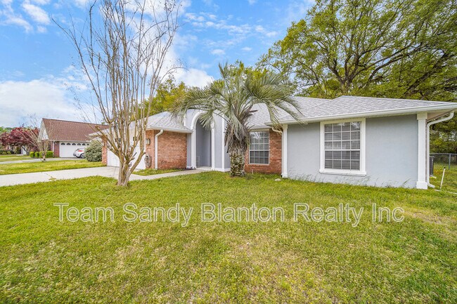 Building Photo - 3313 Country Meadow Ln