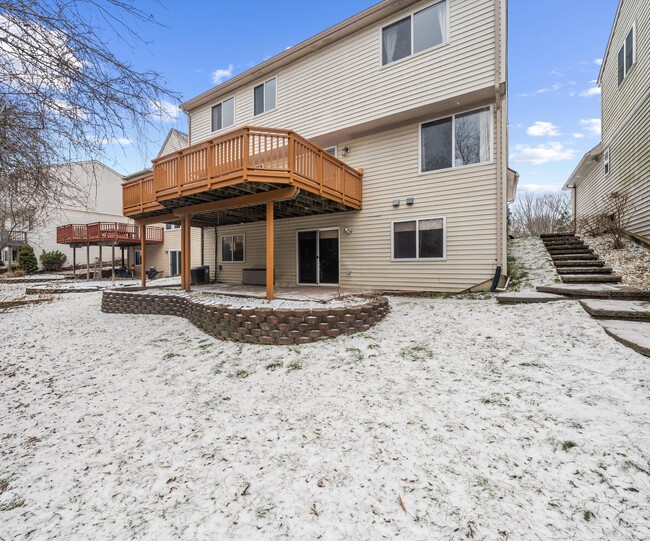 Building Photo - 1696 Reserve Ct