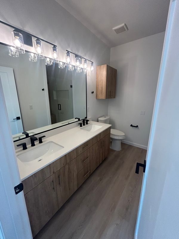 Building Photo - 3536 Hidalgo Cir