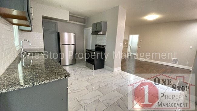 Building Photo - Beautiful 4 Bedroom 2 Bathroom Home in Kan...