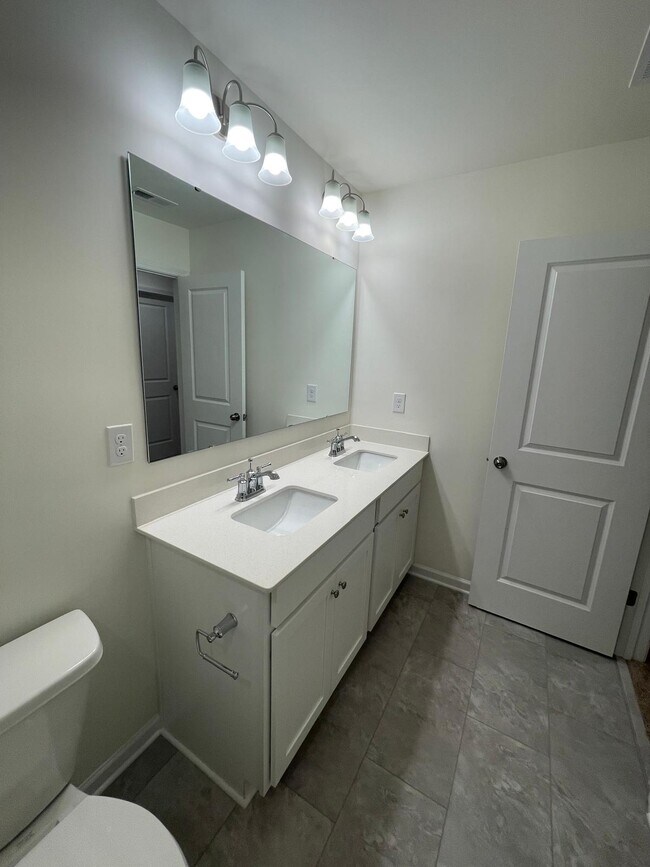 Building Photo - 347 Willowsford Dr