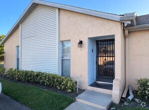 Building Photo - 1 W Country Cove Way