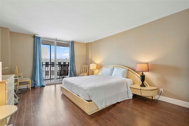 Building Photo - 1160 N Federal Hwy