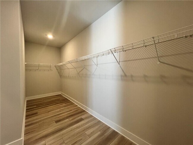 Building Photo - 150 Cruce Lake Ct