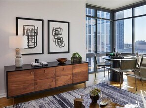 Building Photo - 427 Washington Blvd