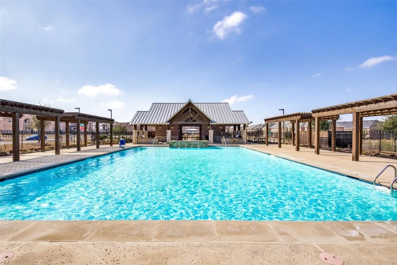 Building Photo - 7450 Zachery Dr