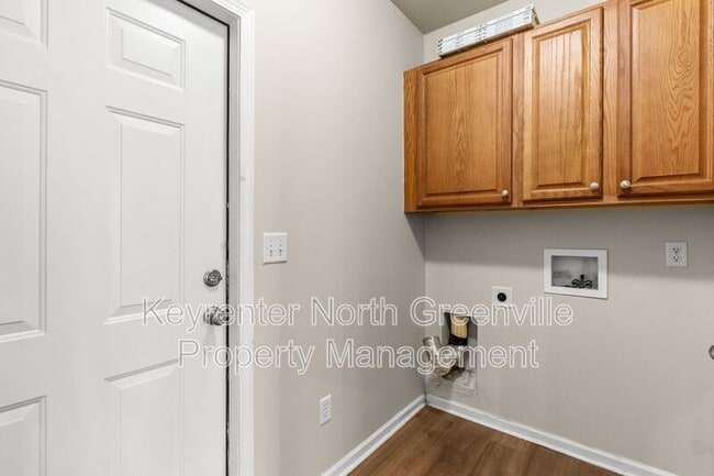 Building Photo - 116 Bascom Ct