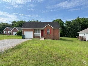 Building Photo - FOR LEASE- SINGLE FAMILY HOME WALKING DIST...
