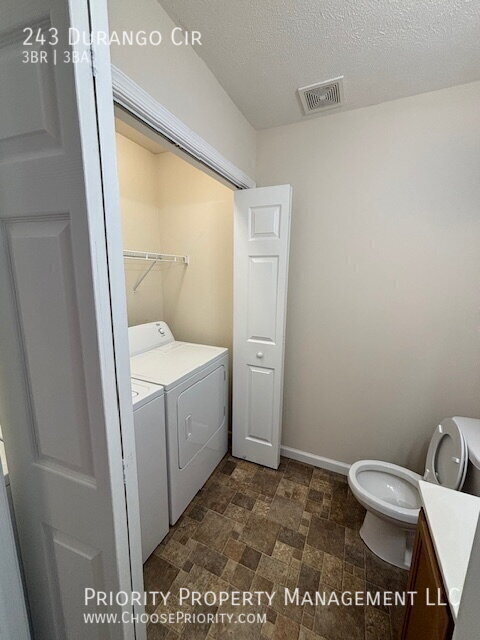 Building Photo - 243 Durango Cir