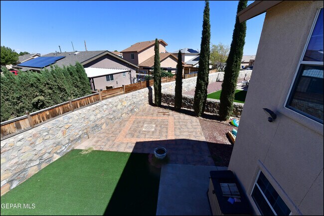 Building Photo - 14157 Robert Ituarte Dr