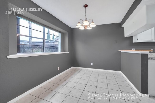 Building Photo - 14830 Keelby-