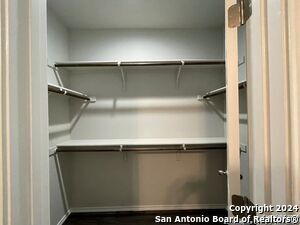 Building Photo - 618 Ashers Pl
