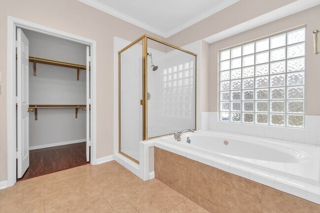 Building Photo - 4126 Midstream Dr