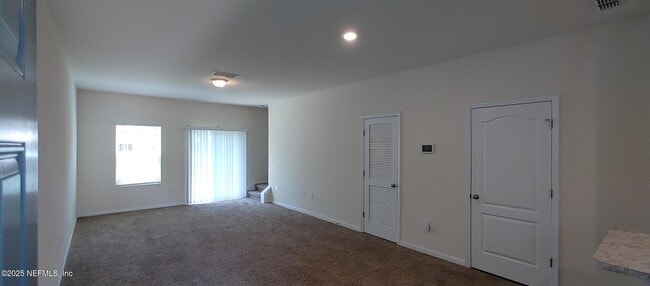 Building Photo - 8113 Echo Springs Rd