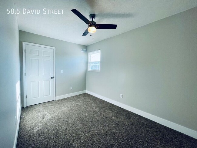 Building Photo - Beautifully Updated 2-Bedroom Duplex in De...