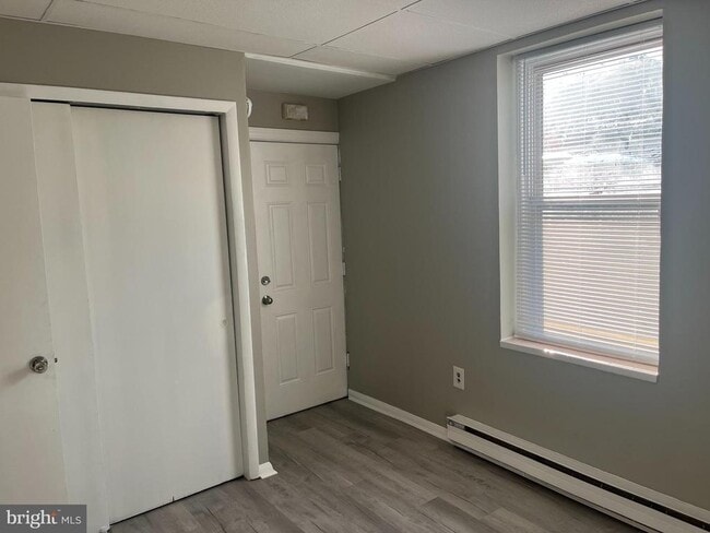 Building Photo - 2666 Bridge St