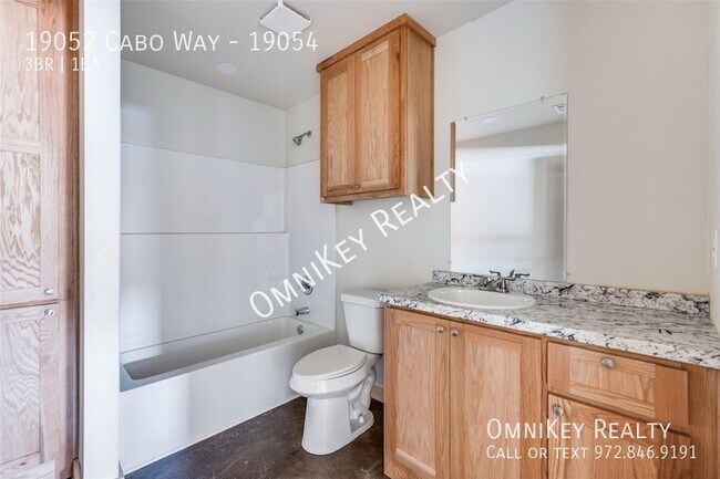 Building Photo - 19052 Cabo Way