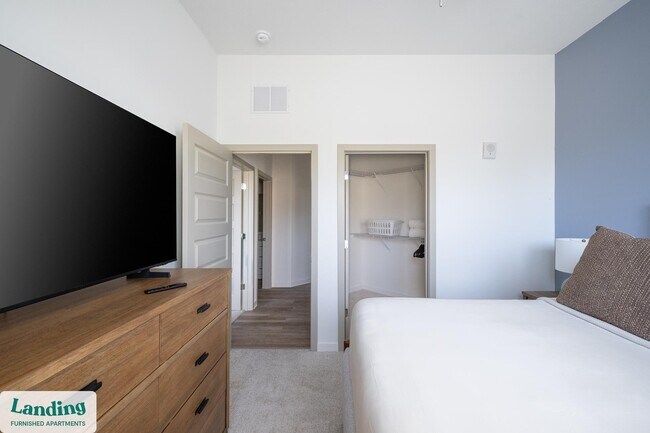 Building Photo - 3299 Loop Rd