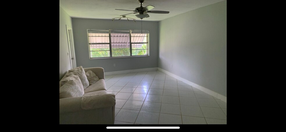 Primary Photo - 6720 Arbor Dr