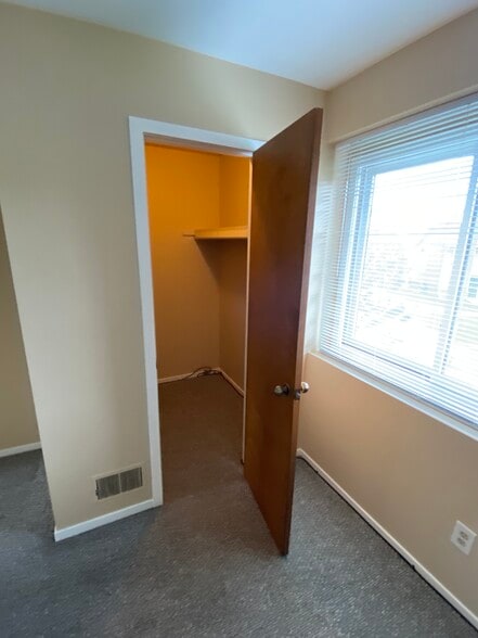 Building Photo - 31867 Nardelli Ln