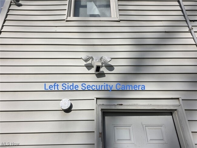 Building Photo - 3658 W 58th St