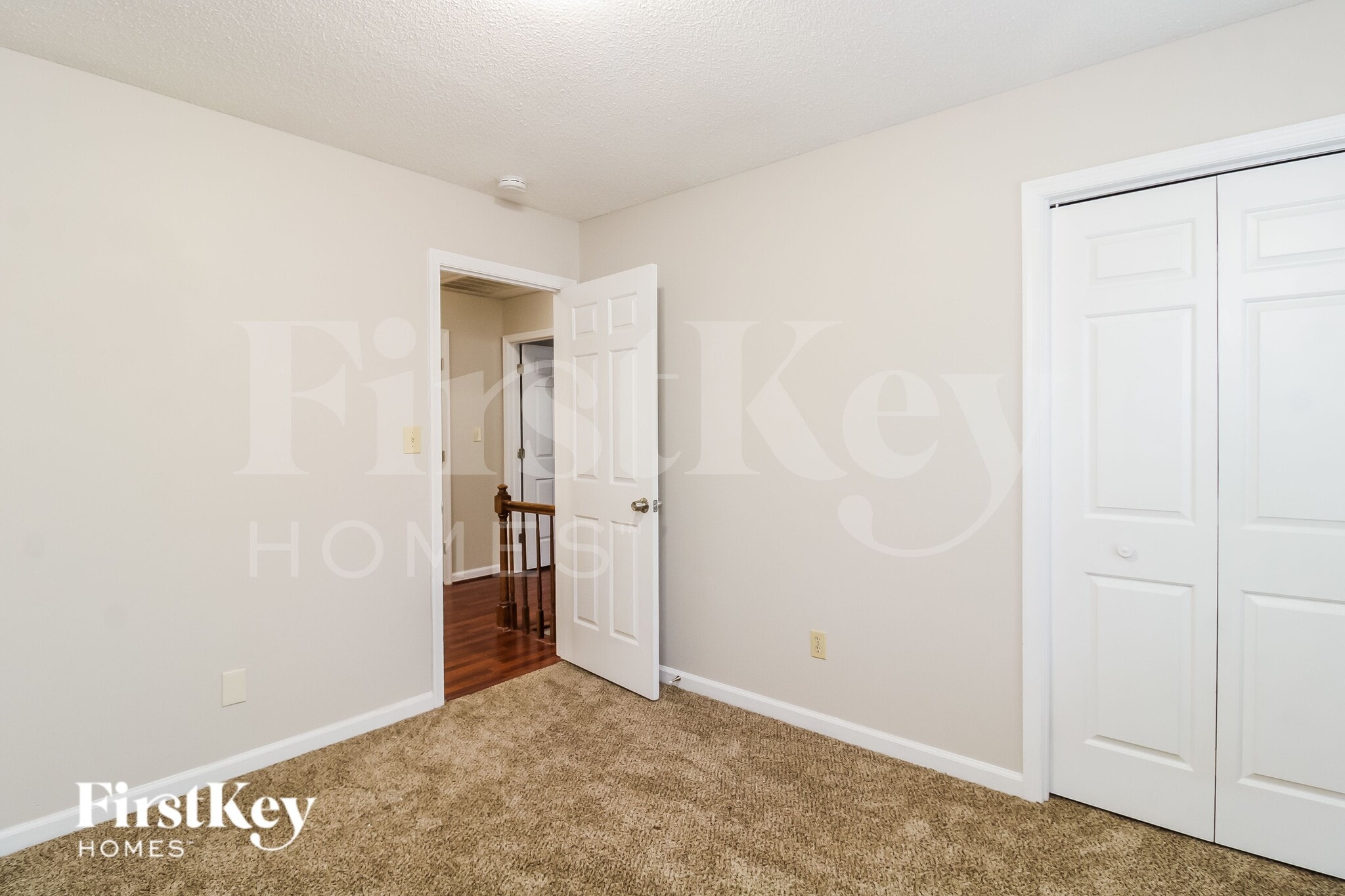Building Photo - 3005 Manchester Dr
