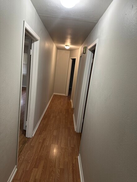 Building Photo - 1614 Venus Dr