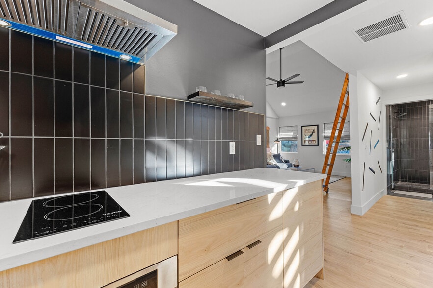 Building Photo - 1675 Highway 92 S