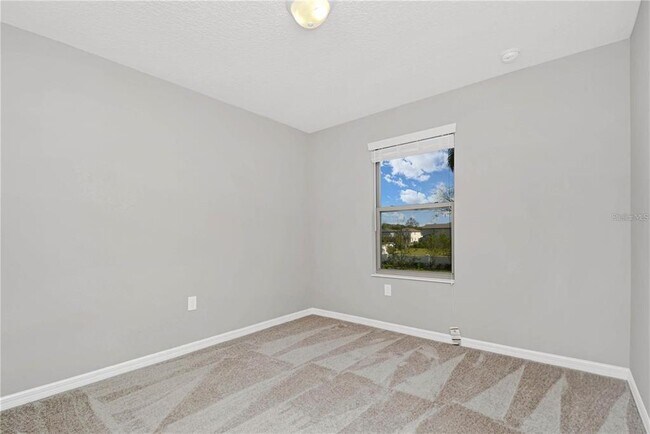 Building Photo - 310 Cedar Bark Ln