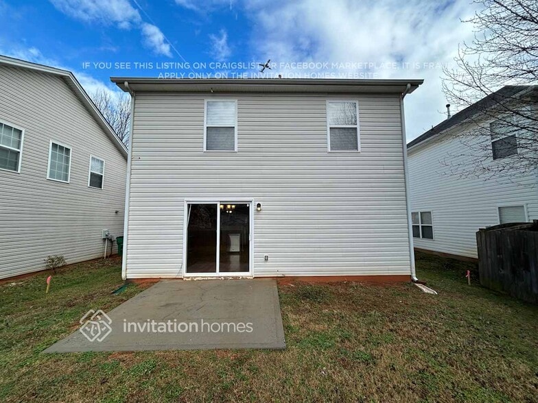 Building Photo - 547 Tribune Dr