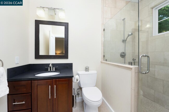 Building Photo - 3898 Happy Valley Rd