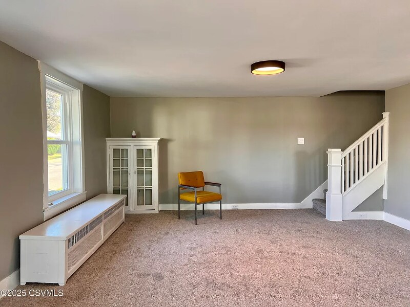 Building Photo - 237 Cherry St